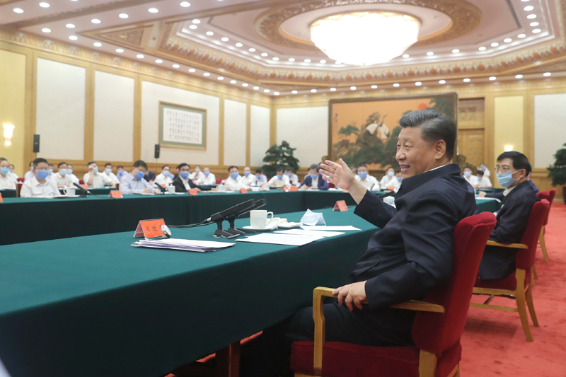 7月21日，中共中央總書記、國家主席、中央軍委主席習(xí)近平在京主持召開企業(yè)家座談會(huì)并發(fā)表重要講話。新華社記者 鞠鵬 攝